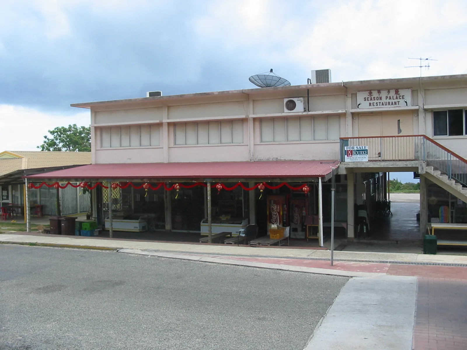 Poon Saan and lookout roads, Christmas Island