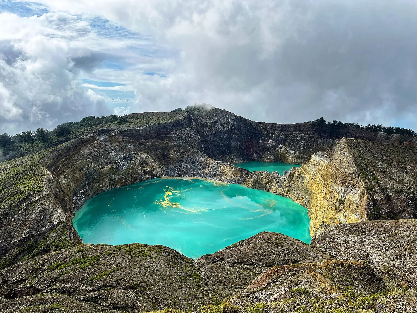Moni and Kelimutu, Indonesia
