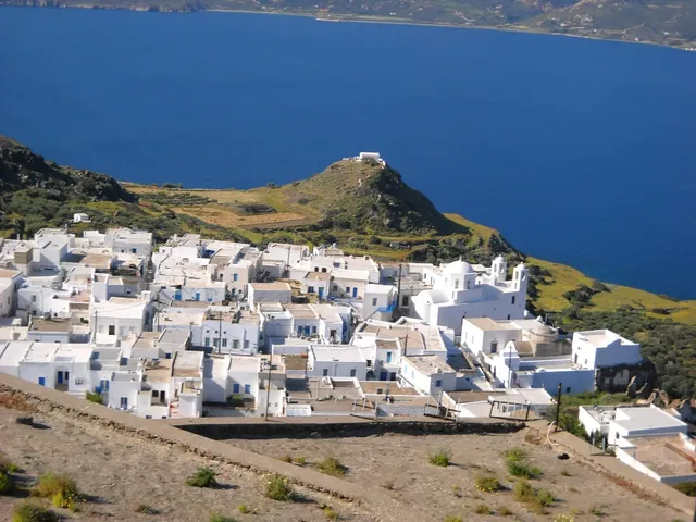 Milos, Sifnos and Folegandros