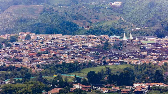 Jardín and Santa Fe de Antioquia