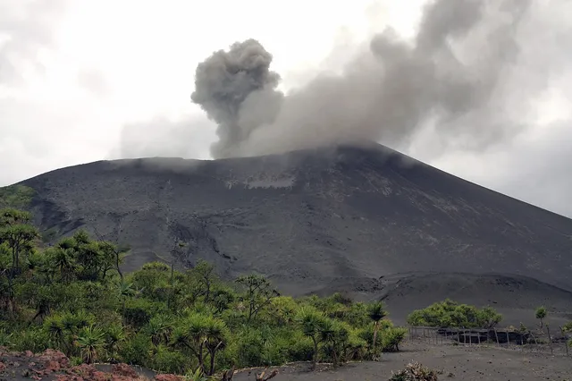 Mount Yasur and east Tanna