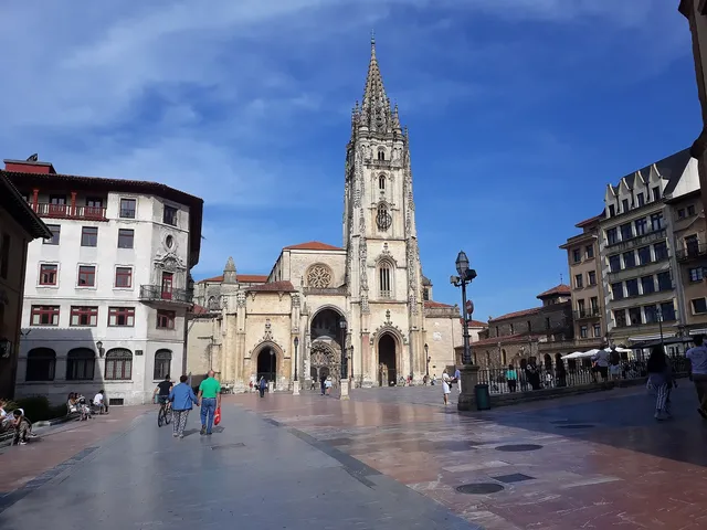 Oviedo and Gijón