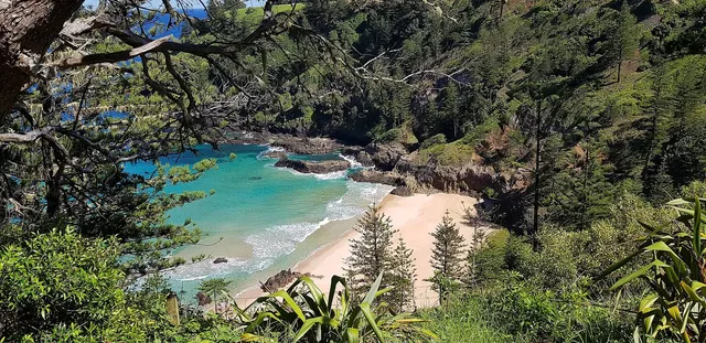 Anson Bay and northern coast