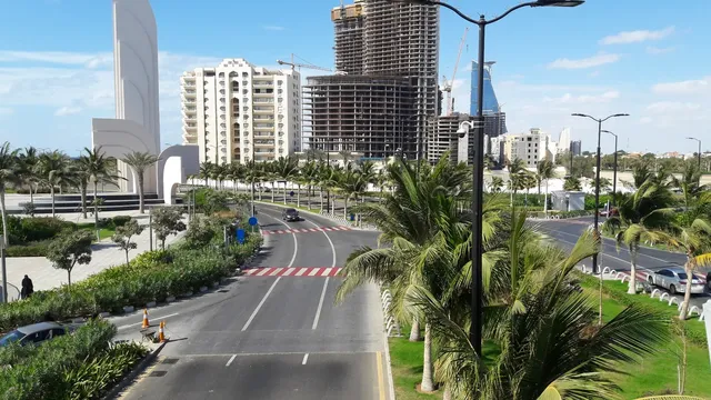 Jeddah Corniche and museums