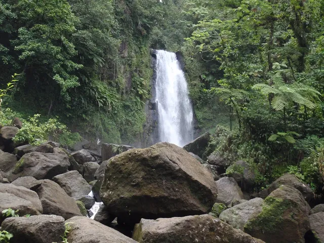 Trafalgar Falls and Wotten Waven