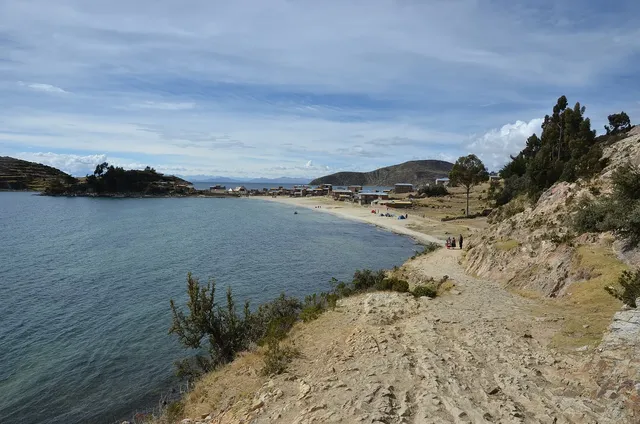 Isla del Sol and Isla de la Luna