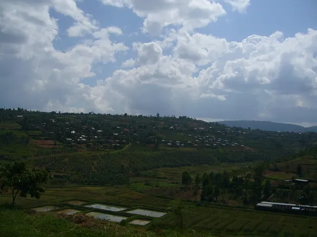 Kirundo and Cohoha Lake