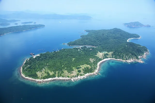 Tap Mun and Sharp Island