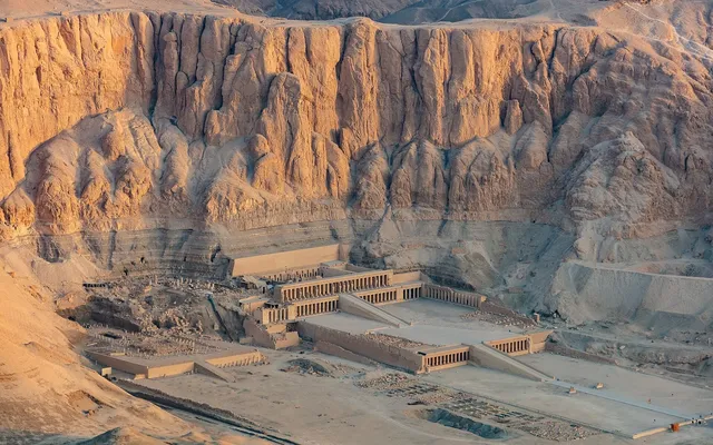 Hatshepsut Temple and Medinet Habu