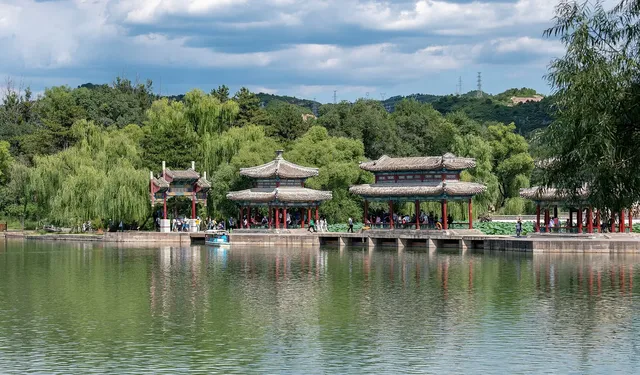 Chengde and the Mountain Resort