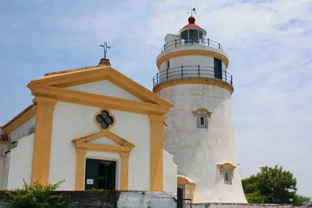 Guia and St Lazarus