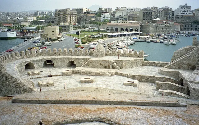 Heraklion and Knossos