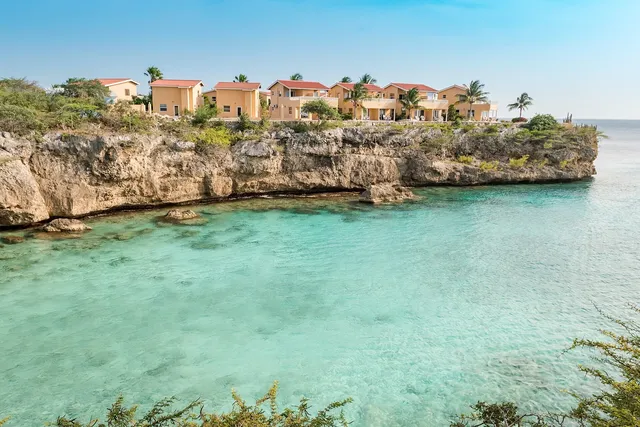 Playa Lagun and Porto Mari